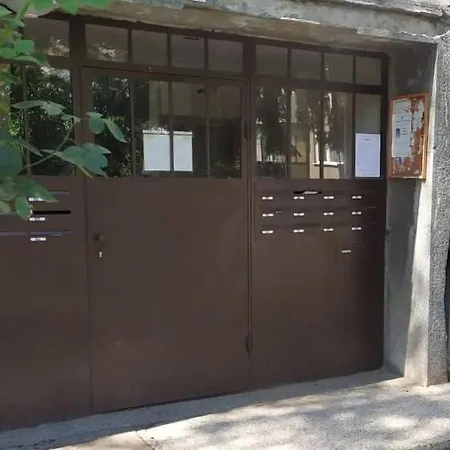 Lovely Center 1bd, 1bt Apartment Sofia
