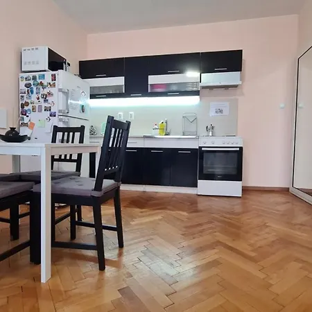 Lovely Center 1bd, 1bt София